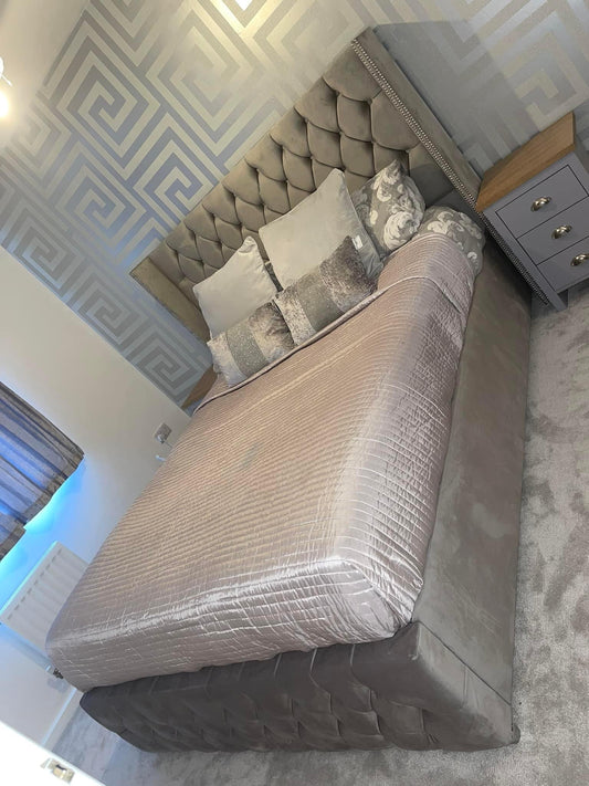 Chesterfield Wingback ( Frame ) Beds