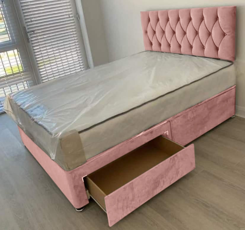 Chesterfield ( Divan ) Beds
