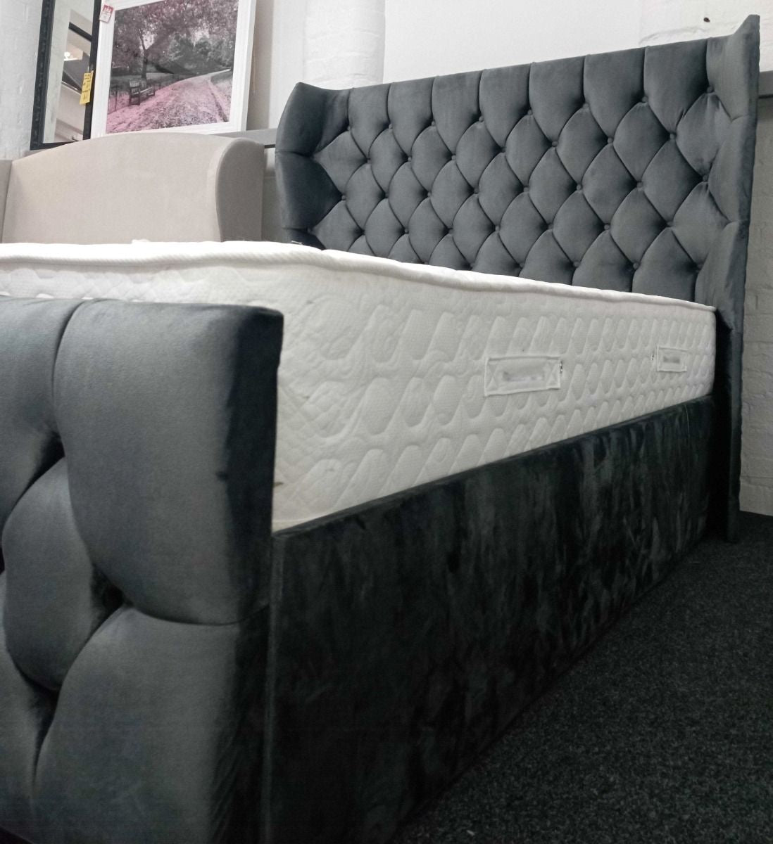 Dubai Wingback ( Frame ) Beds