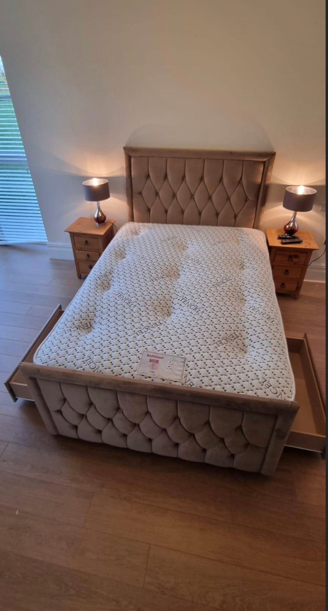 Maryland ( Divan ) Beds