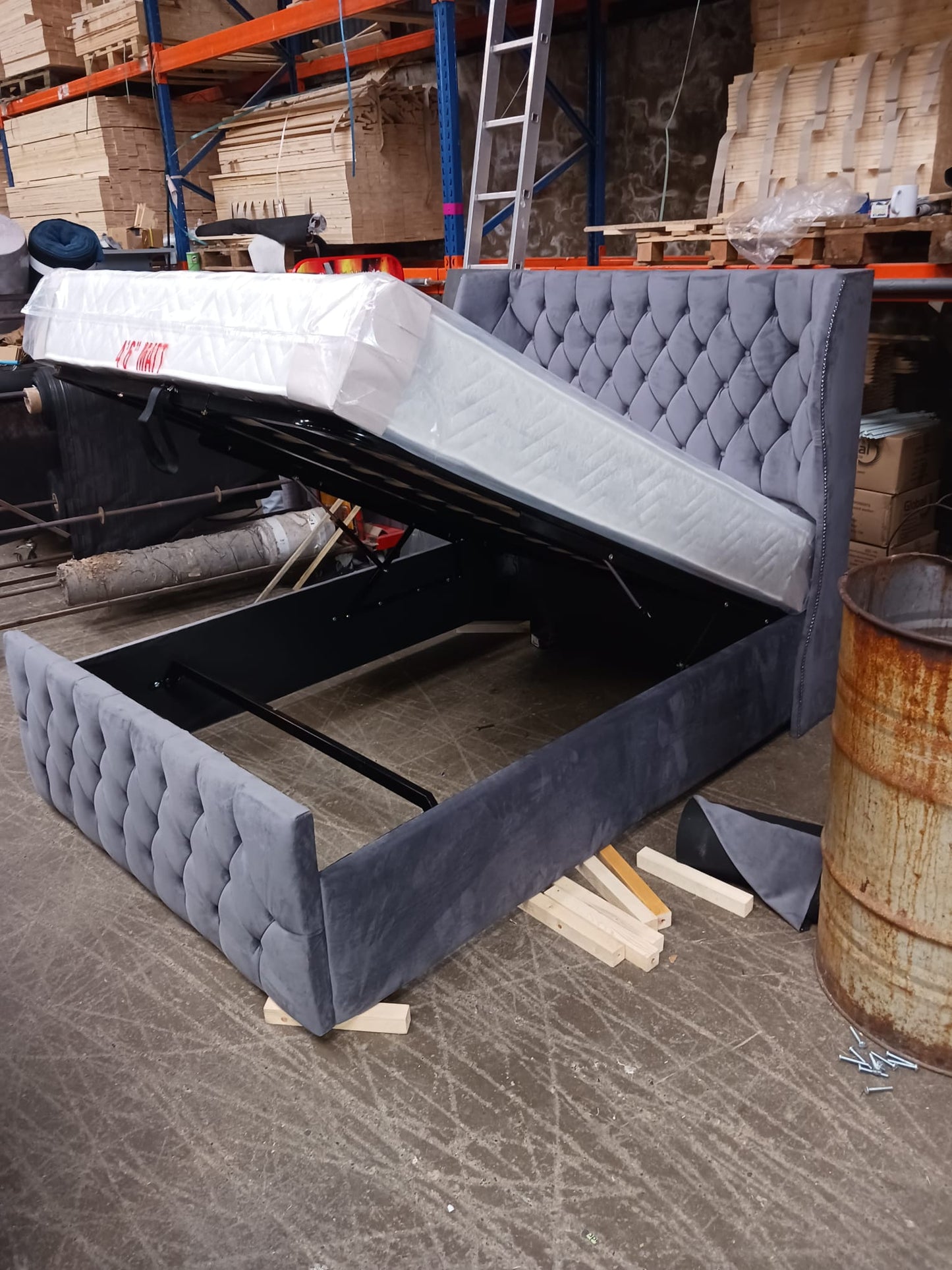 Dubai Wingback ( Frame ) Beds