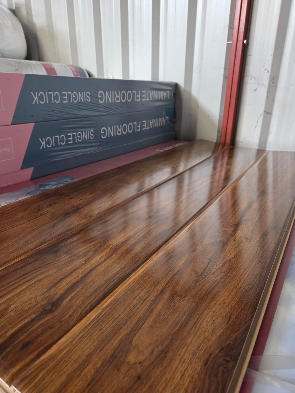 Calgary Wallnut 12mm High Gloss Laminated Flooring