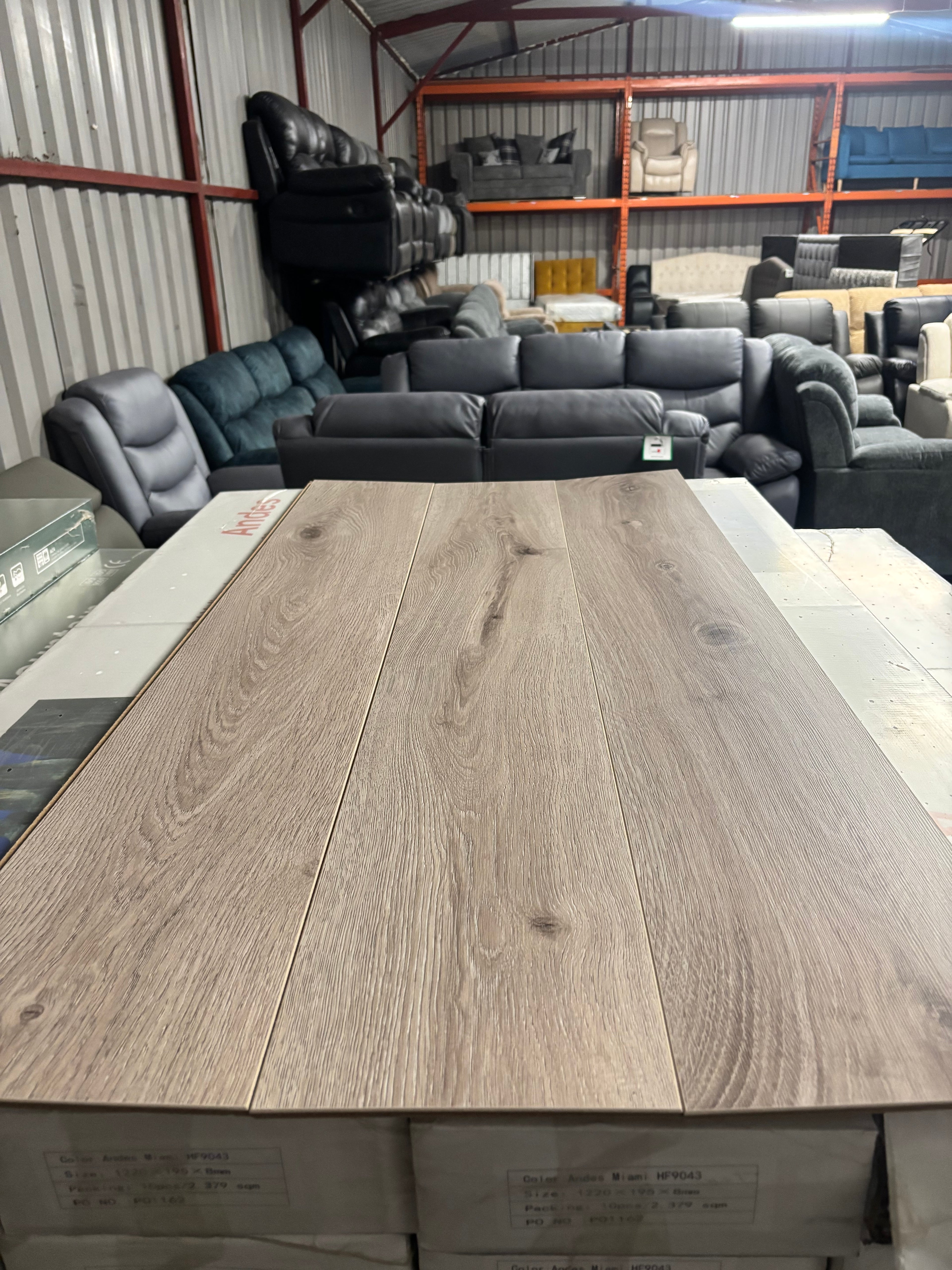 Mountain Irish Grey Laminated Flooring 8mm