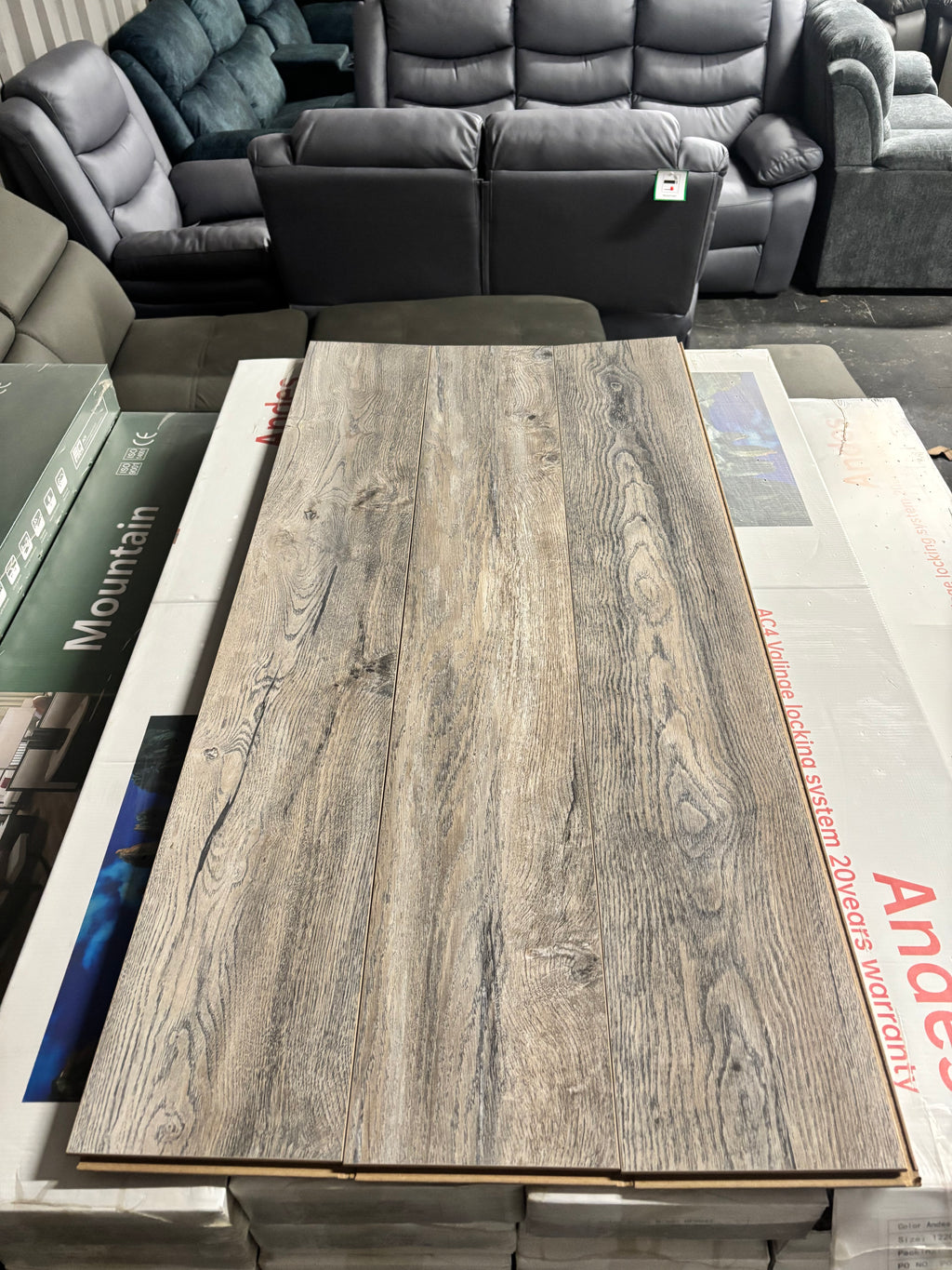 Forest Hanover Matt 12mm Laminated Flooring