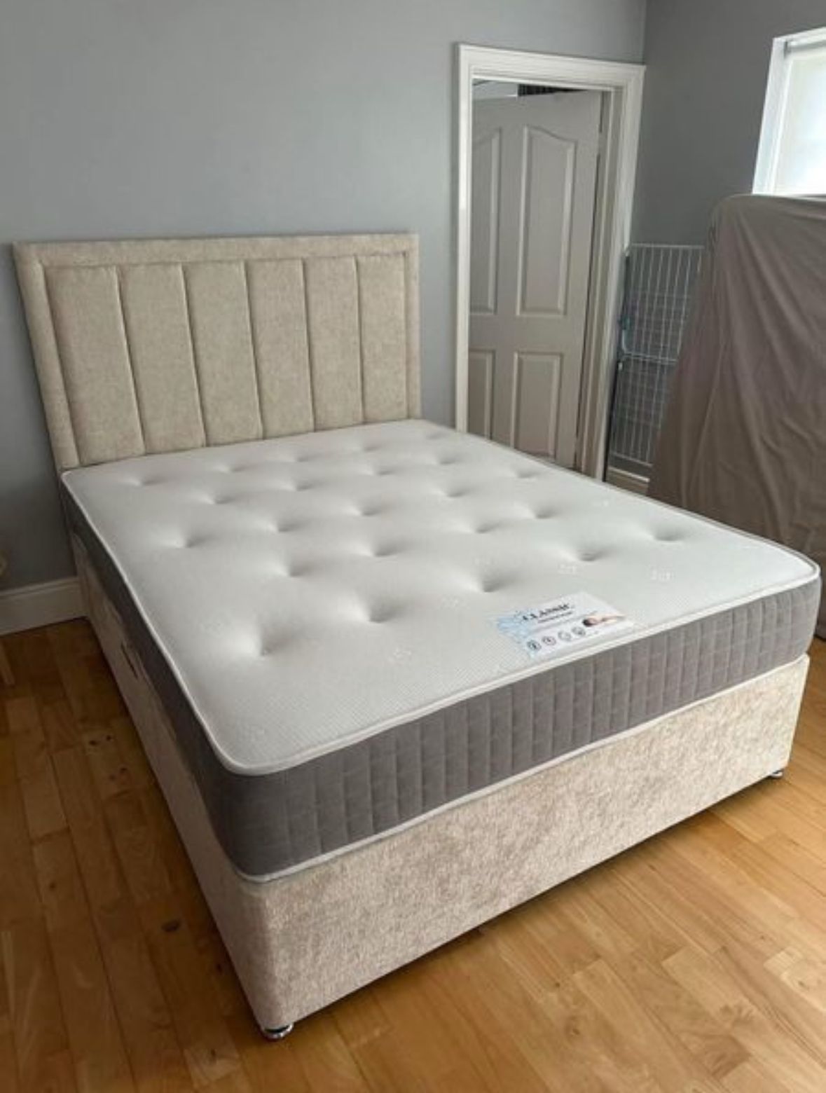 Hilton Panel ( Divan ) Beds